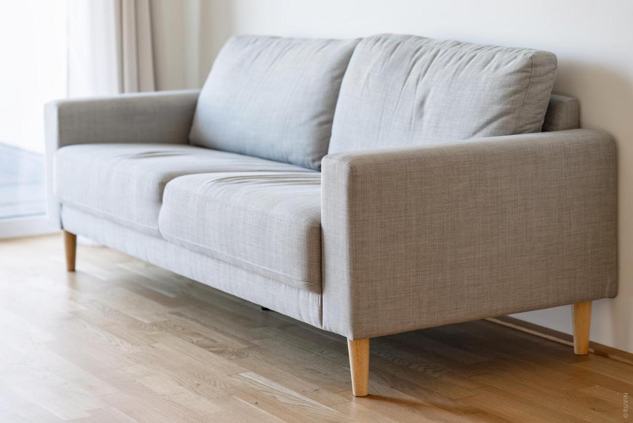 Whats-App Self-Check-In - 1Br Apartment, Near Airport,15 Min To Center Виена Екстериор снимка