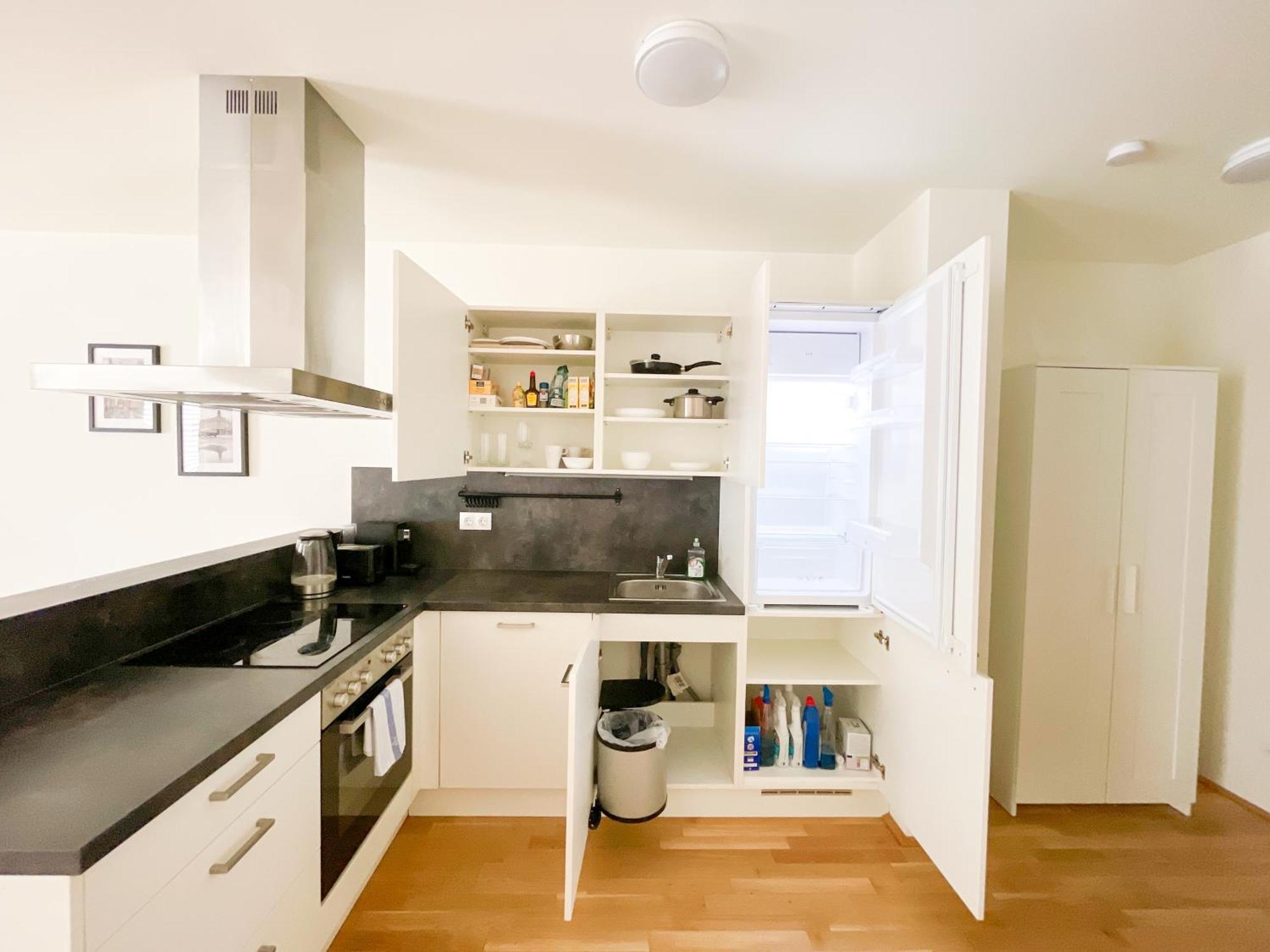 Whats-App Self-Check-In - 1Br Apartment, Near Airport,15 Min To Center Виена Стая снимка